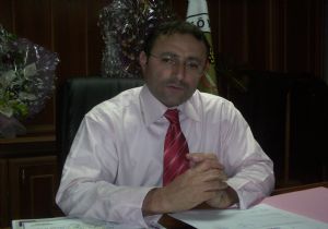 Bu işte, 'bir iş var'